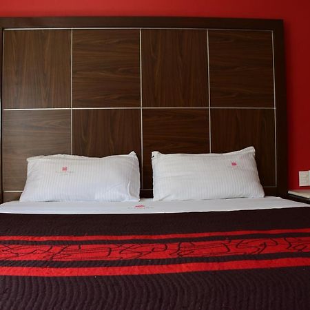 Plutarco Suites Мехіко Екстер'єр фото