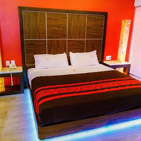 Plutarco Suites Мехіко Екстер'єр фото