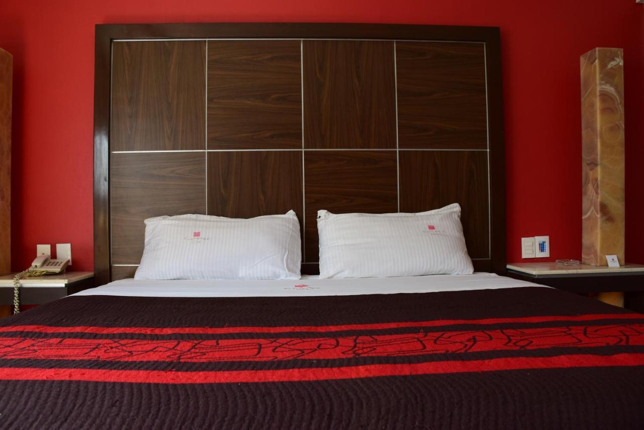 Plutarco Suites Мехіко Екстер'єр фото