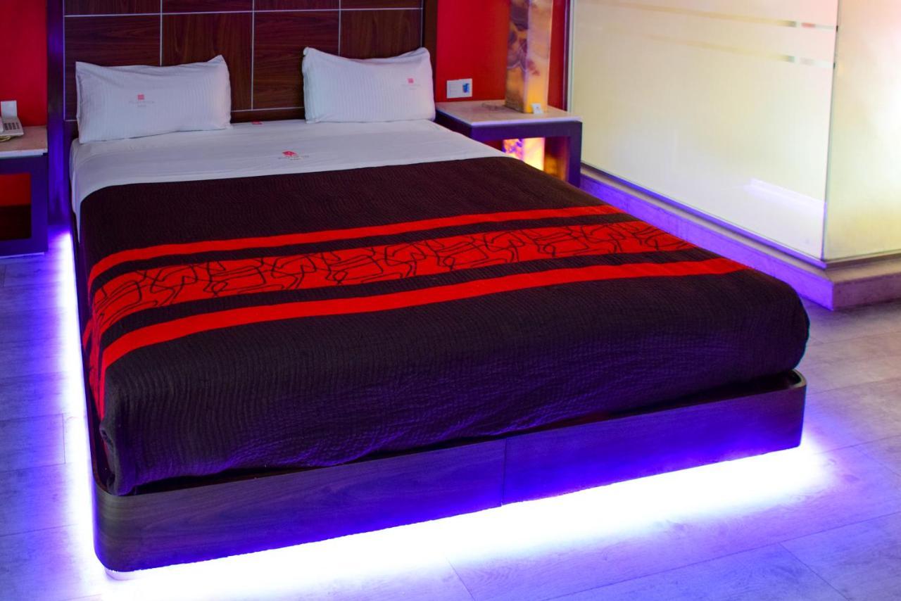 Plutarco Suites Мехіко Екстер'єр фото